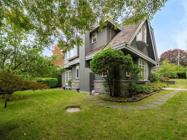 2087 W 18th Avenue, Vancouver, BC, V6J 2N7 - 32