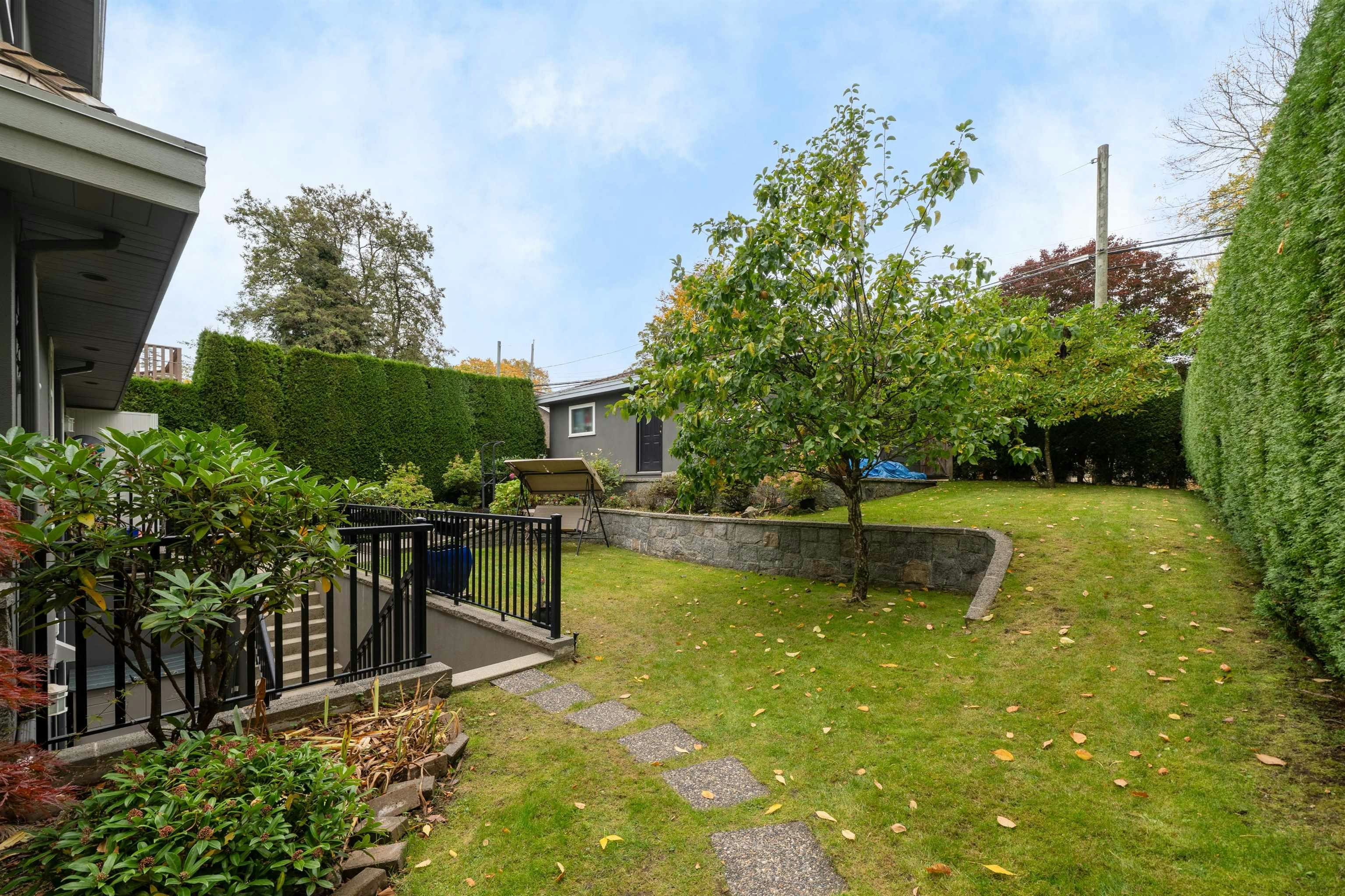 2087 W 18th Avenue, Vancouver, BC, V6J 2N7 - 30