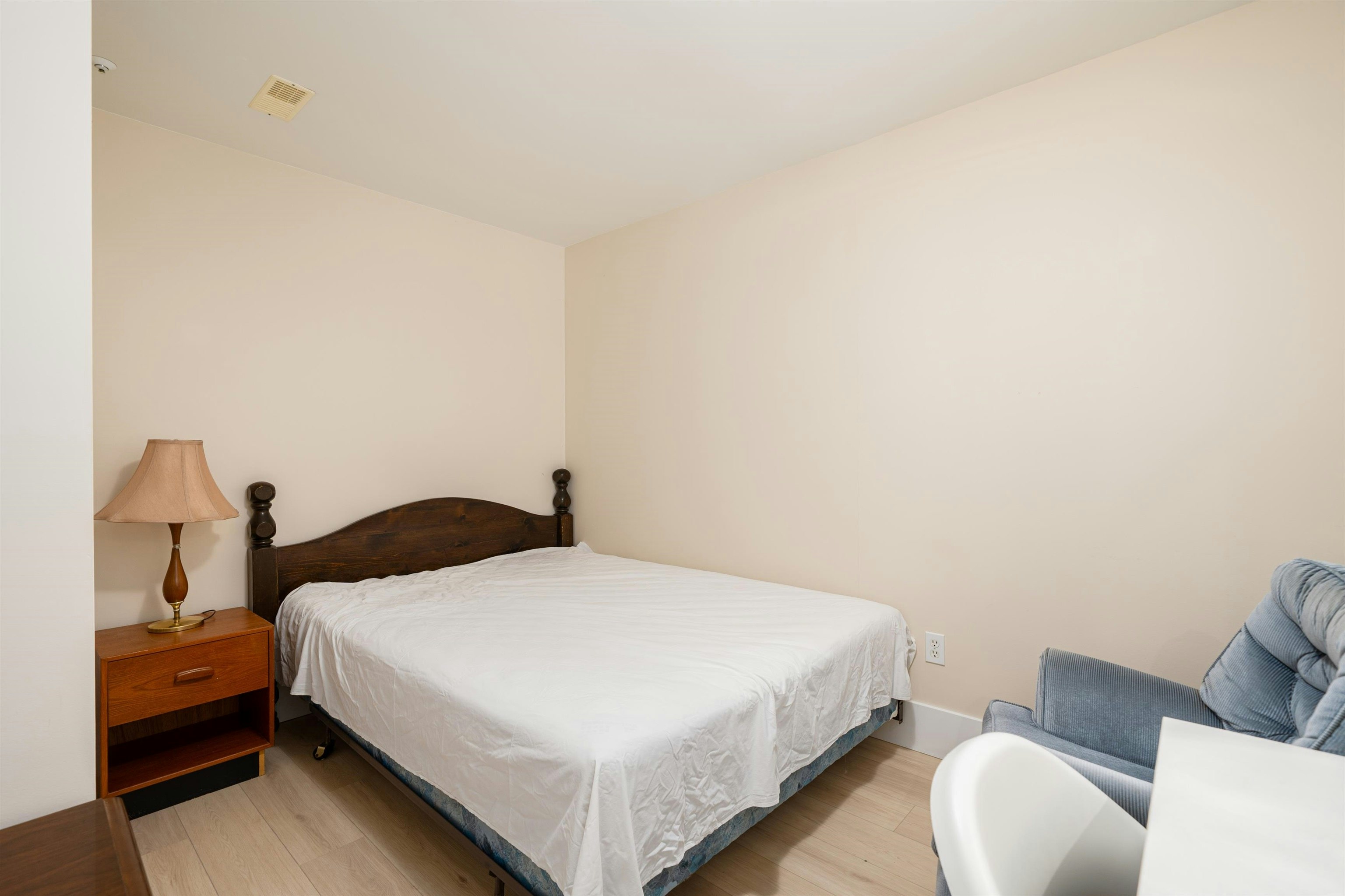 2087 W 18th Avenue, Vancouver, BC, V6J 2N7 - 26