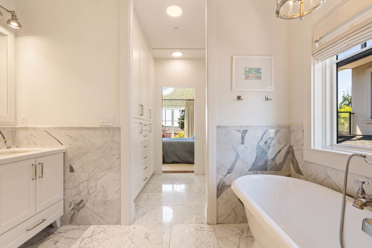1248 Kings Avenue, West Vancouver, BC, V7T 2C4 - 39