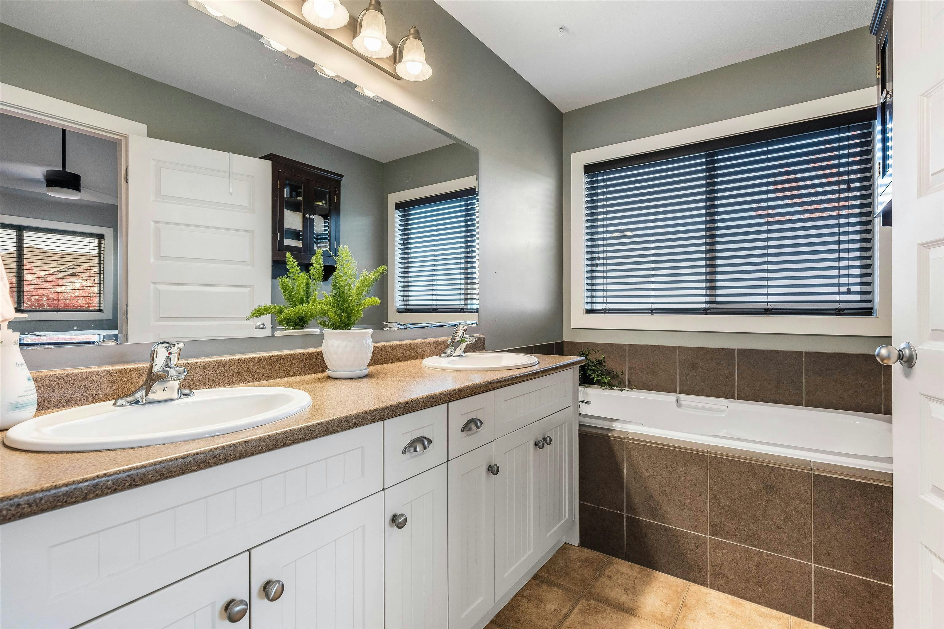 44405 Mclaren Drive, Chilliwack, BC, V2R 0A3 - 21