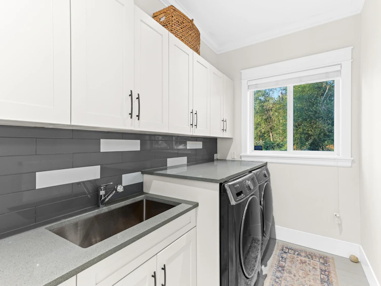 8486 Harvie Road, Surrey, BC, V4N 5X8 - 33