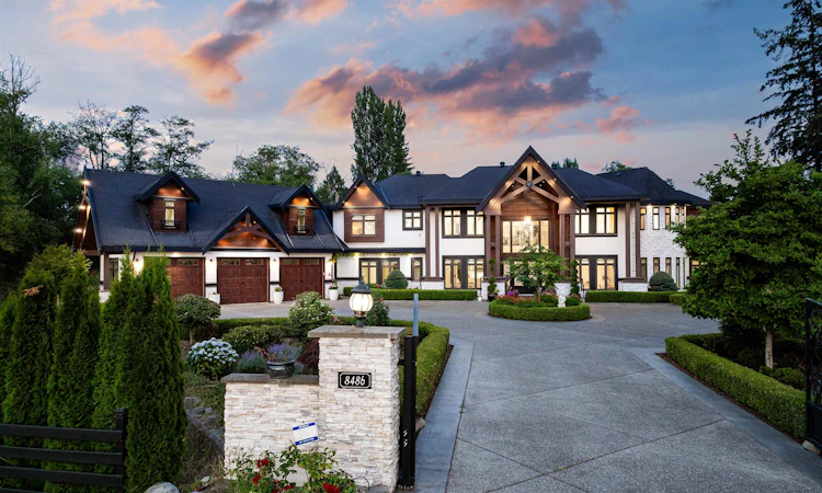 8486 Harvie Road