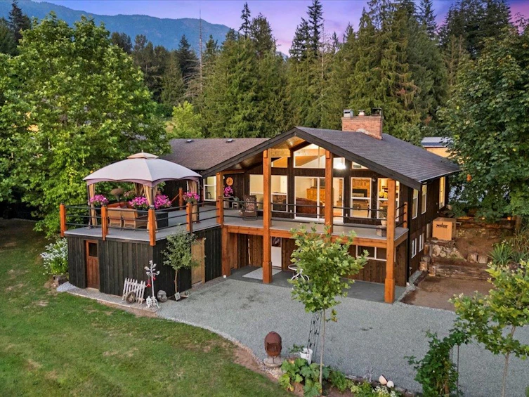 49825 Larsen Road, Chilliwack, BC, V4Z 1G2
