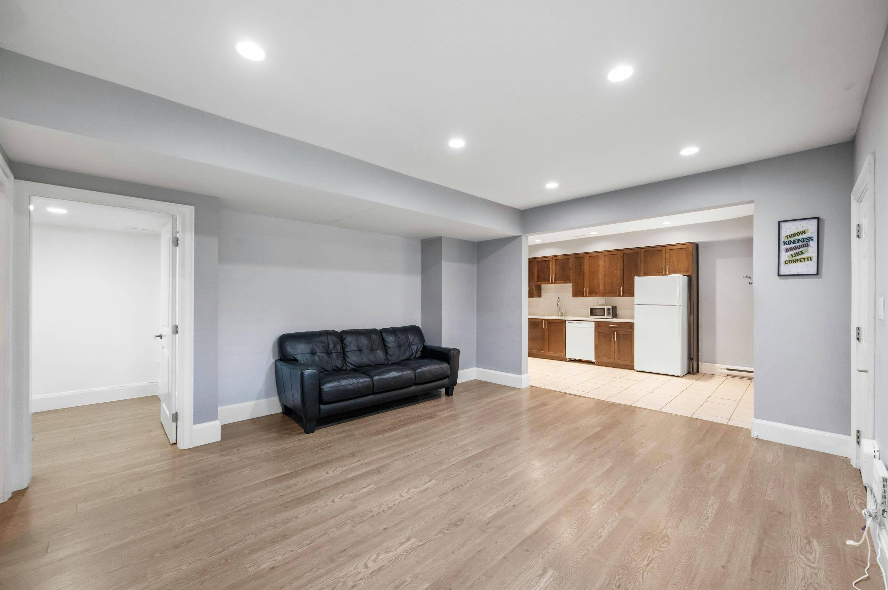 2378 Mariana Place, Coquitlam, BC, V3K 6S2 - 30
