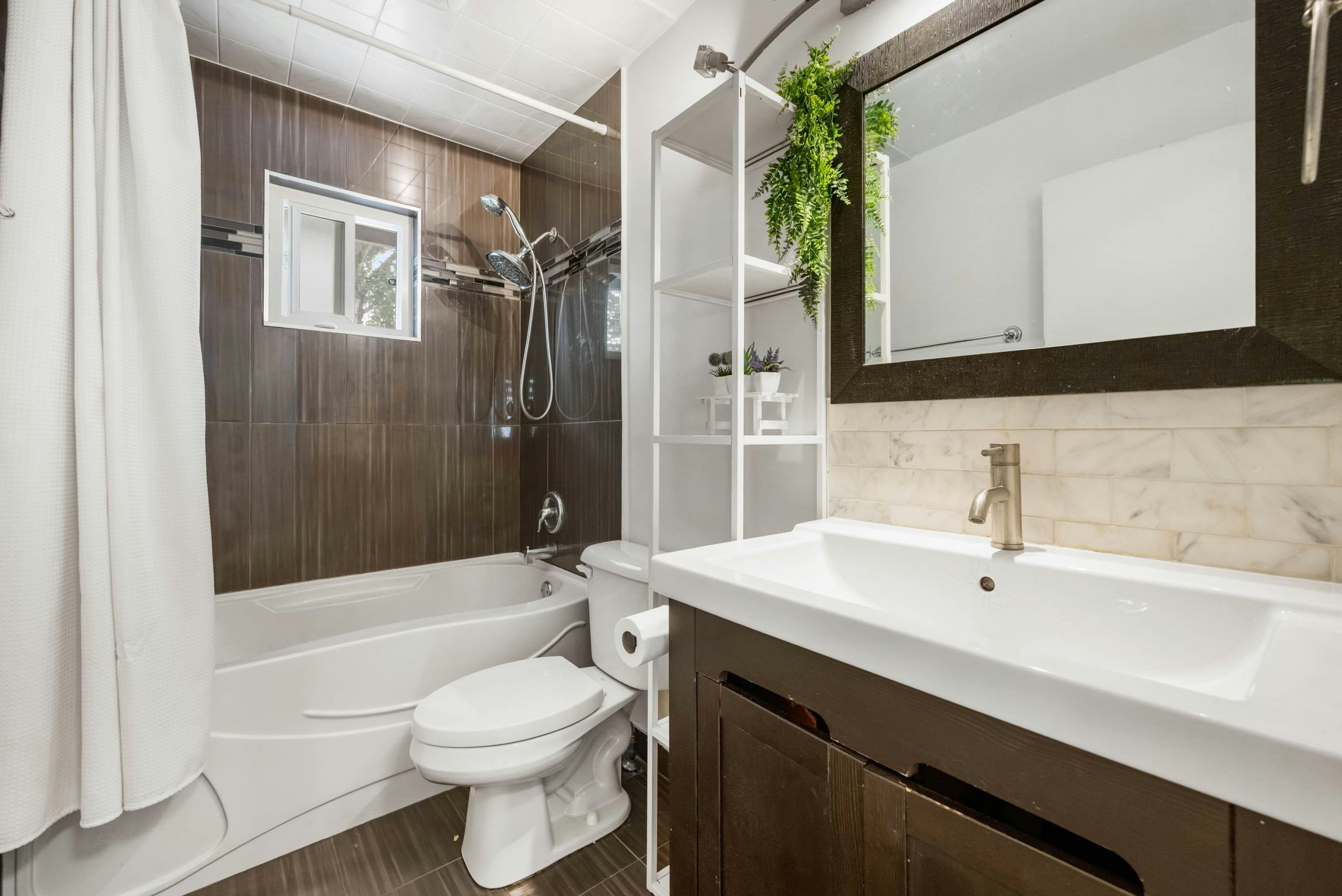 2378 Mariana Place, Coquitlam, BC, V3K 6S2 - 28