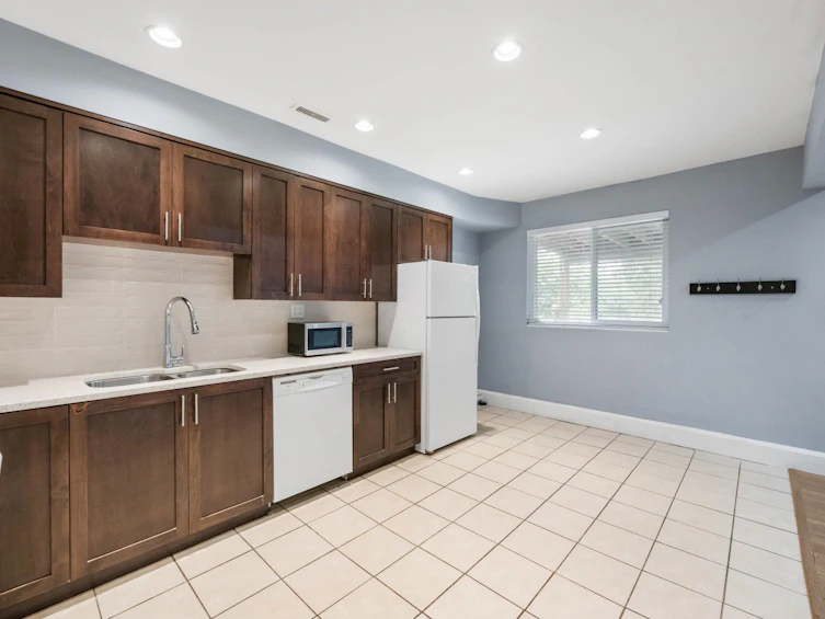 2378 Mariana Place, Coquitlam, BC, V3K 6S2 - 32