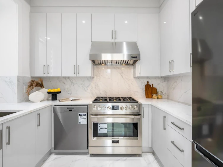 4991 Cabot Drive, Richmond, BC, V7C 4J5 - 14