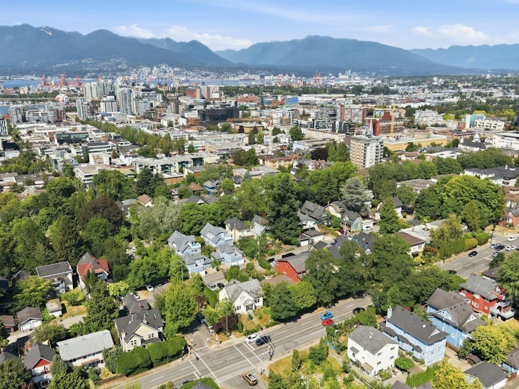 53 W 12th Avenue, Vancouver, BC, V5Y 1T4 - 8