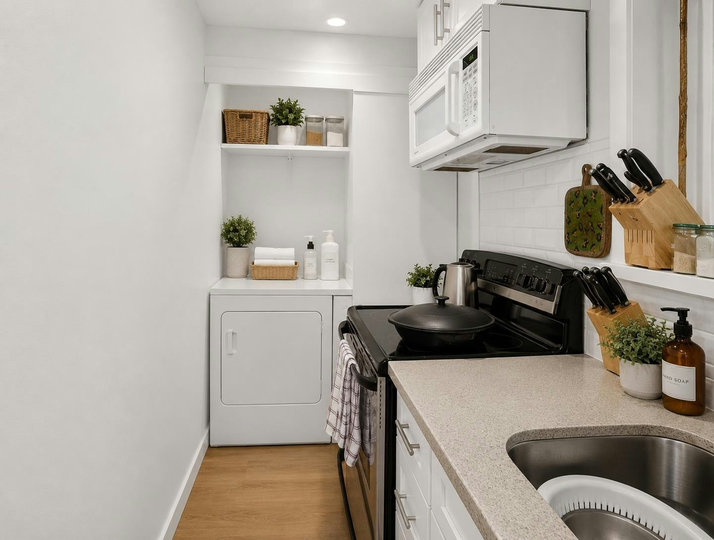 3570 Lonsdale Avenue, North Vancouver, BC, V7N 3K4 - 24