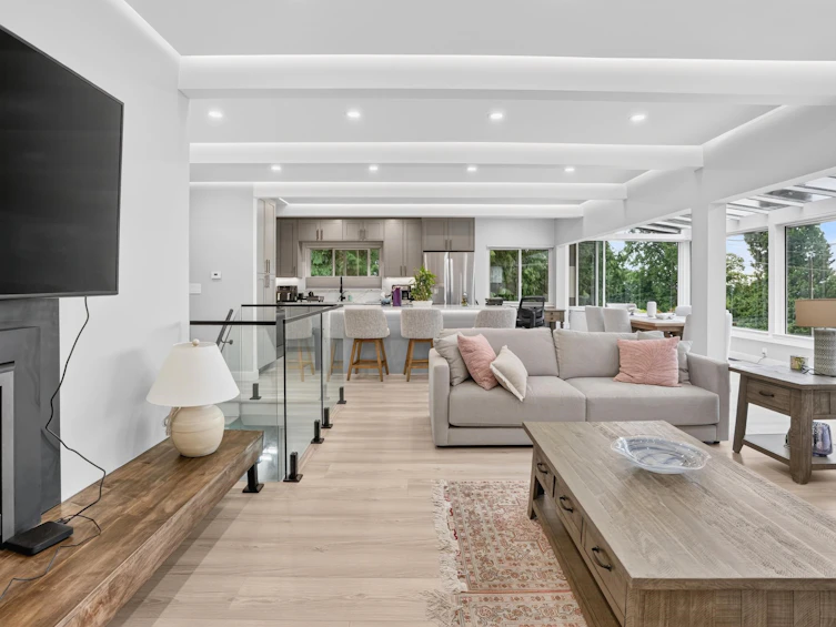 3570 Lonsdale Avenue, North Vancouver, BC, V7N 3K4 - 6