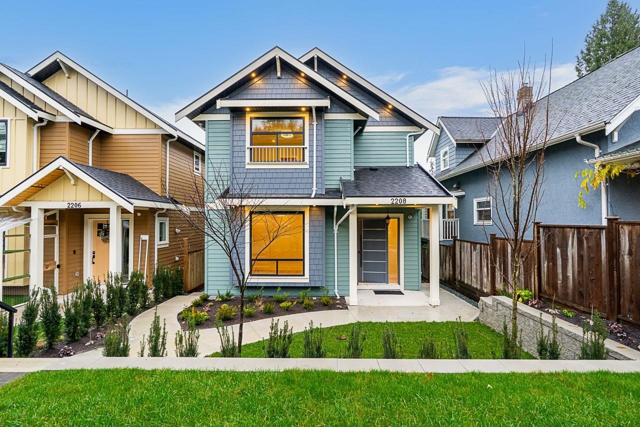 2208 St George Street, Port Moody, BC, V3H 2G2