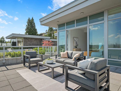 702-876 Keith Road - 2