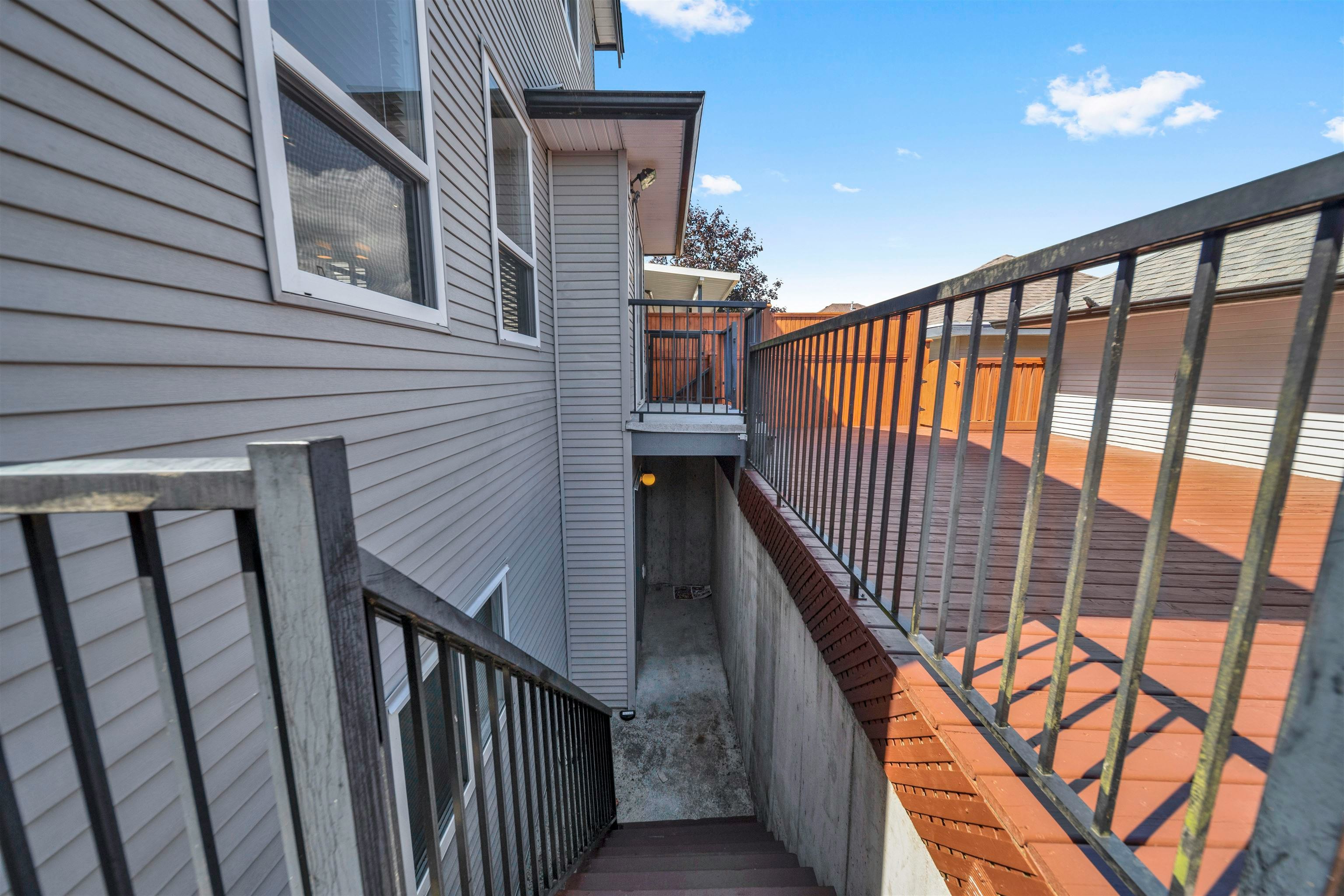 16773 63 Avenue, Surrey, BC, V3S 1X3 - 31