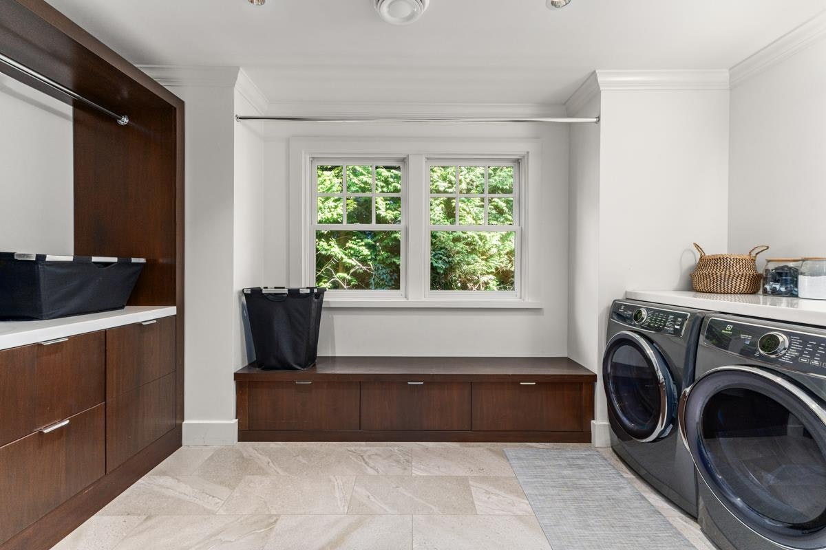 2940 Mathers Avenue, West Vancouver, BC, V7V 2K1 - 26