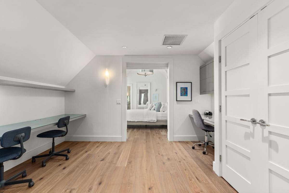 2940 Mathers Avenue, West Vancouver, BC, V7V 2K1 - 27