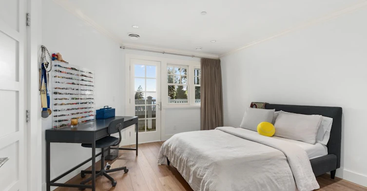 2940 Mathers Avenue, West Vancouver, BC, V7V 2K1 - 21