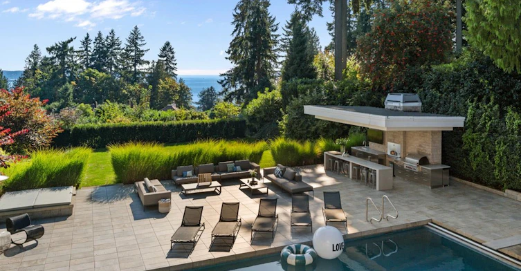 2940 Mathers Avenue, West Vancouver, BC, V7V 2K1 - 40