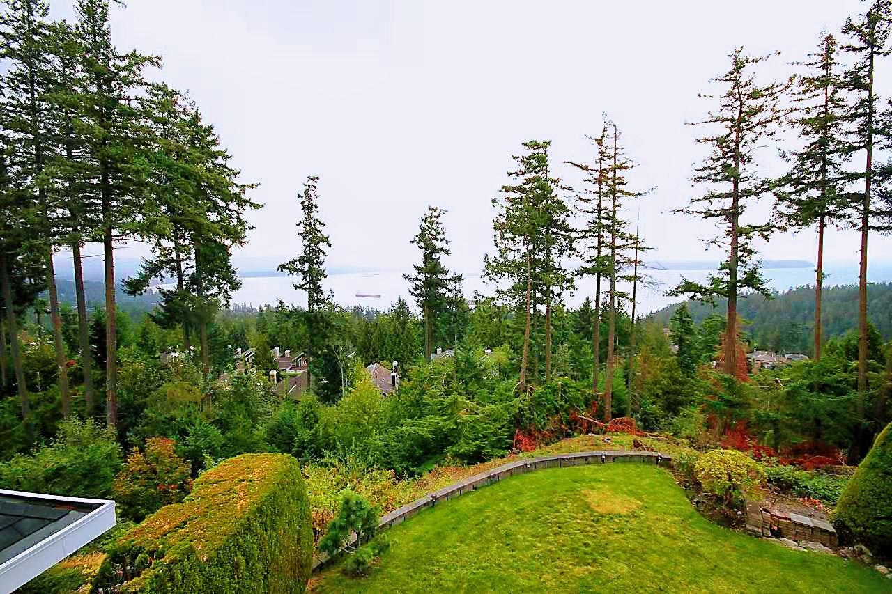 5418 West Vista Court, West Vancouver, BC, V7W 3G8 - 22