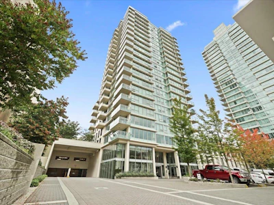 807-2200 Douglas Road - 2