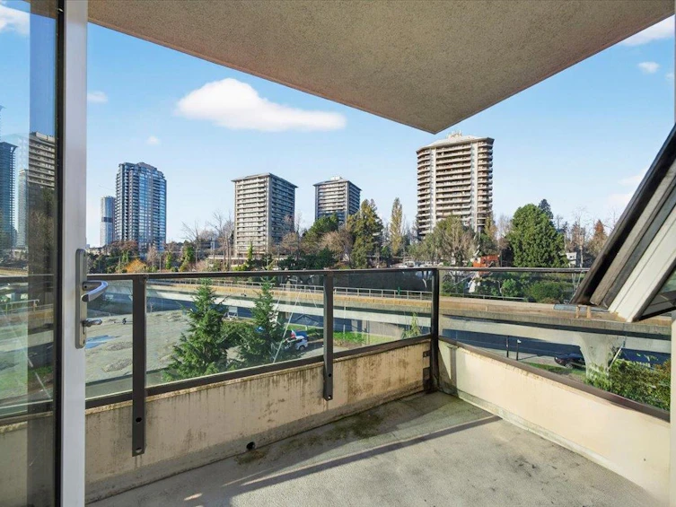 807-2200 Douglas Road, Burnaby, BC, V5C 5A7 - 22
