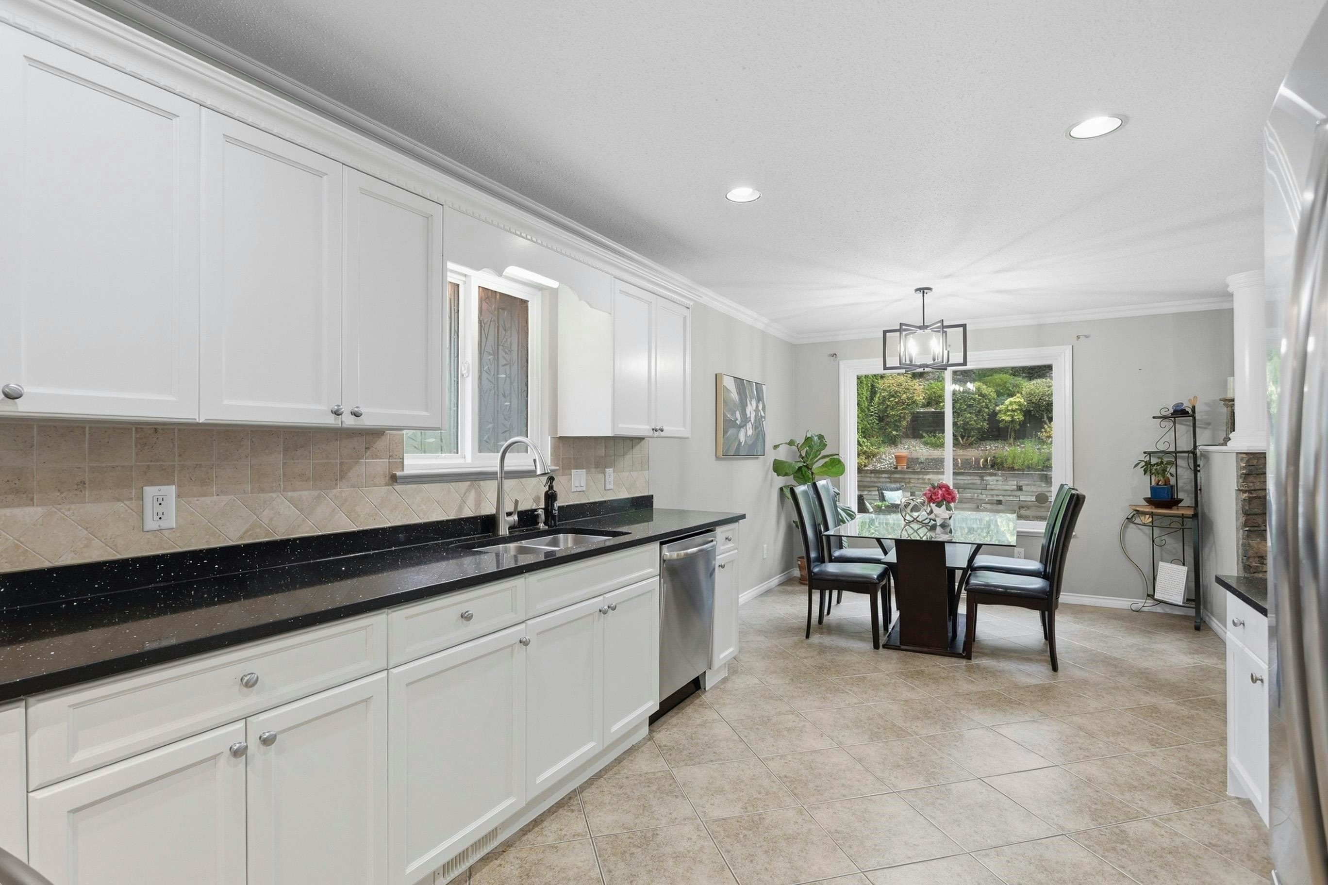 33497 11 Avenue, Mission, BC, V2V 6Z5 - 8