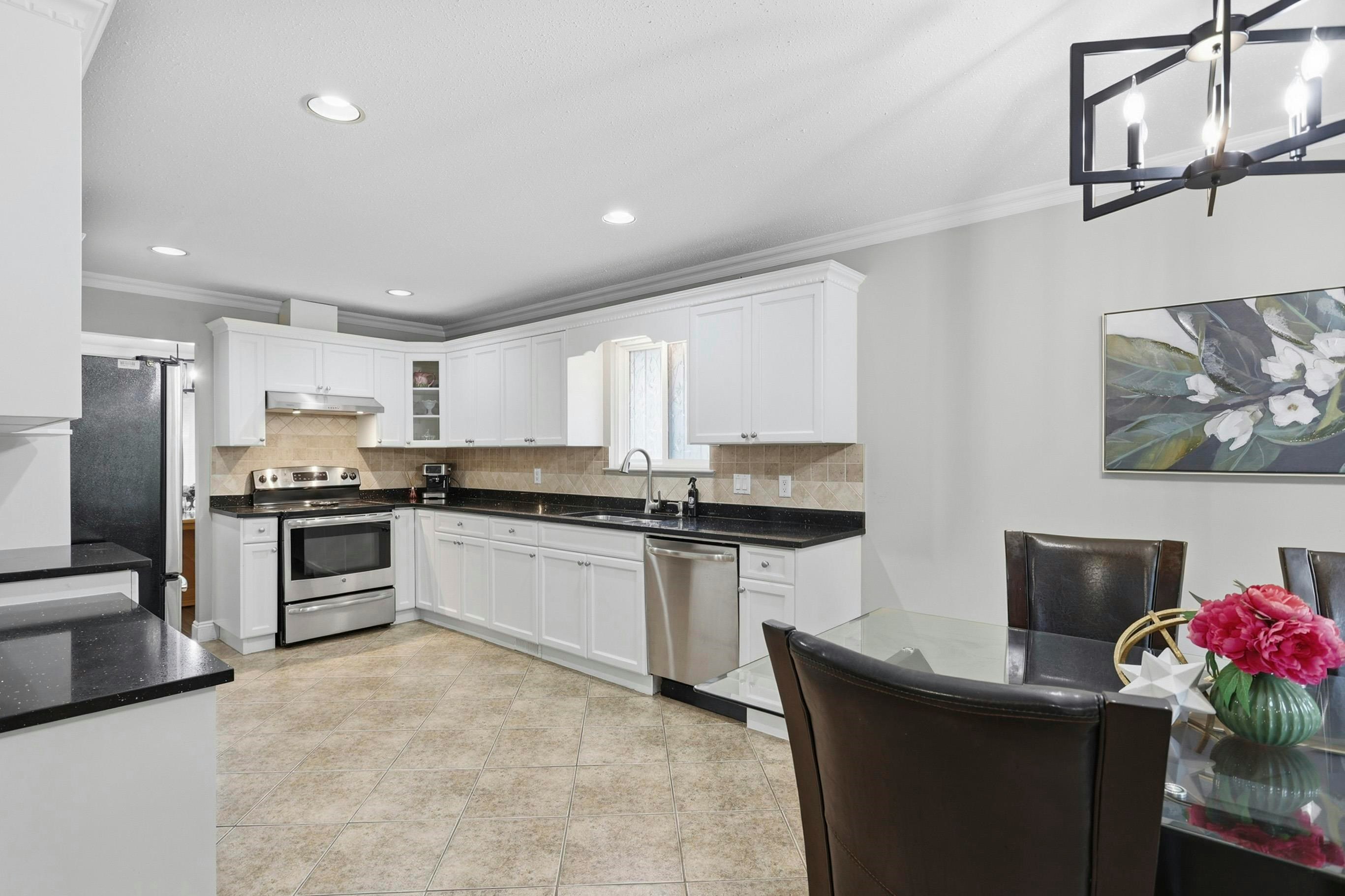 33497 11 Avenue, Mission, BC, V2V 6Z5 - 7