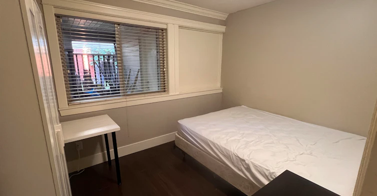 Semi-Basement-1331 Greenbank Crt, Coquitlam, BC, V3E 0K6 - 3