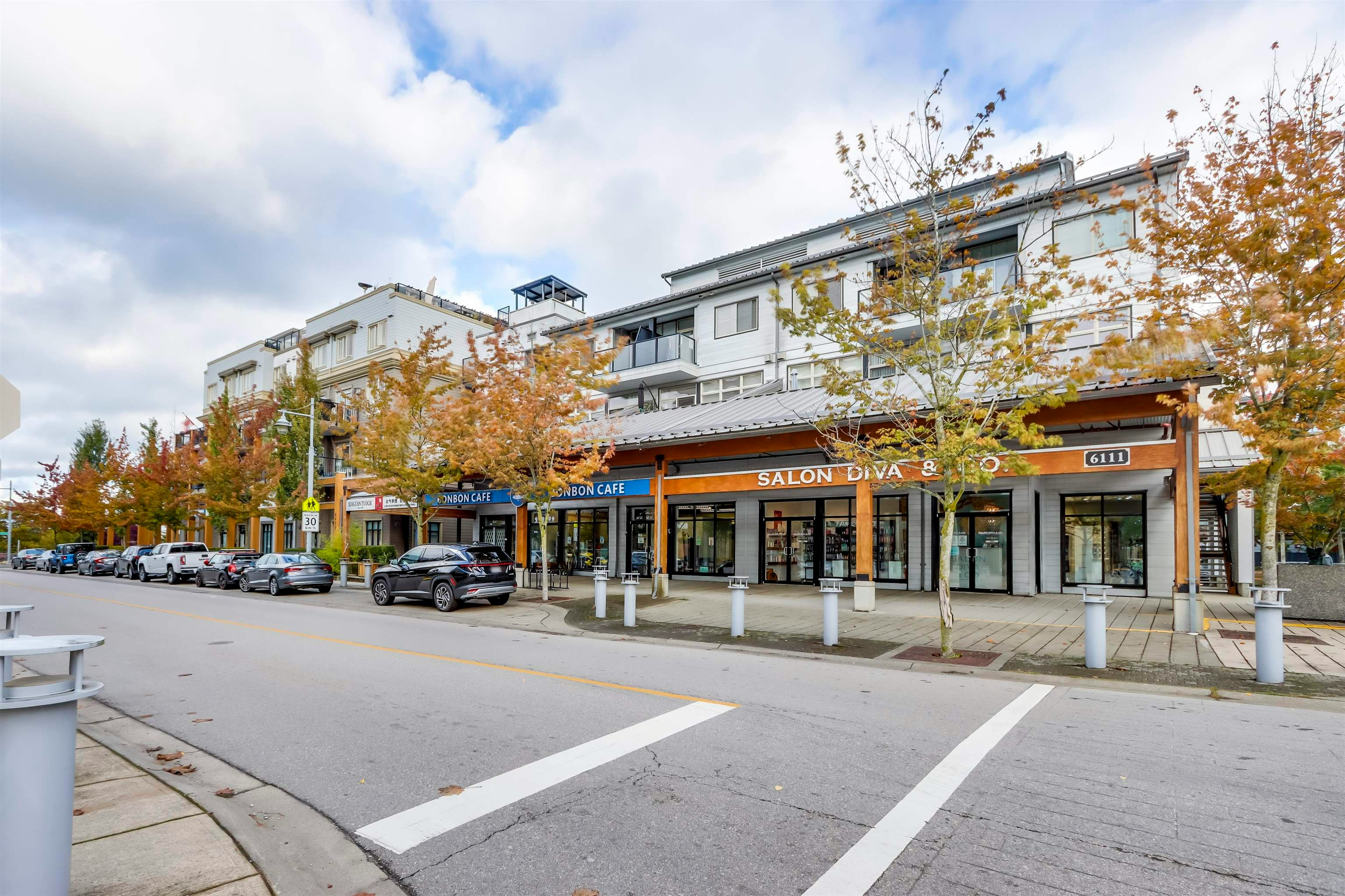 209-6077 London Road, Richmond, BC, V7E 0A7