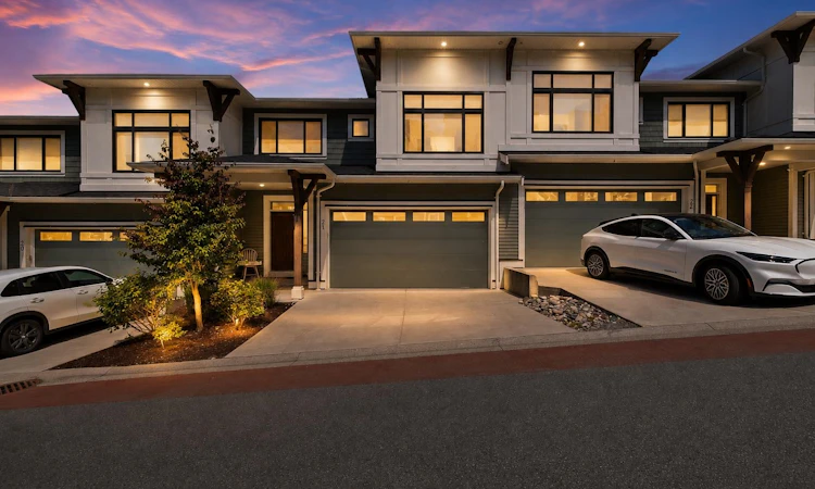 21-43575 Chilliwack Mountain Road