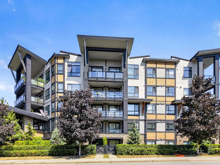 218-20829 77a Avenue, Langley, BC, V2Y 0Y5