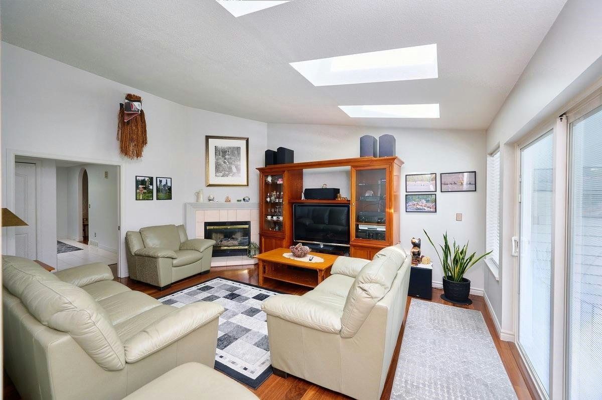 23635 108 Loop, Maple Ridge, BC, V2W 1B2 - 11