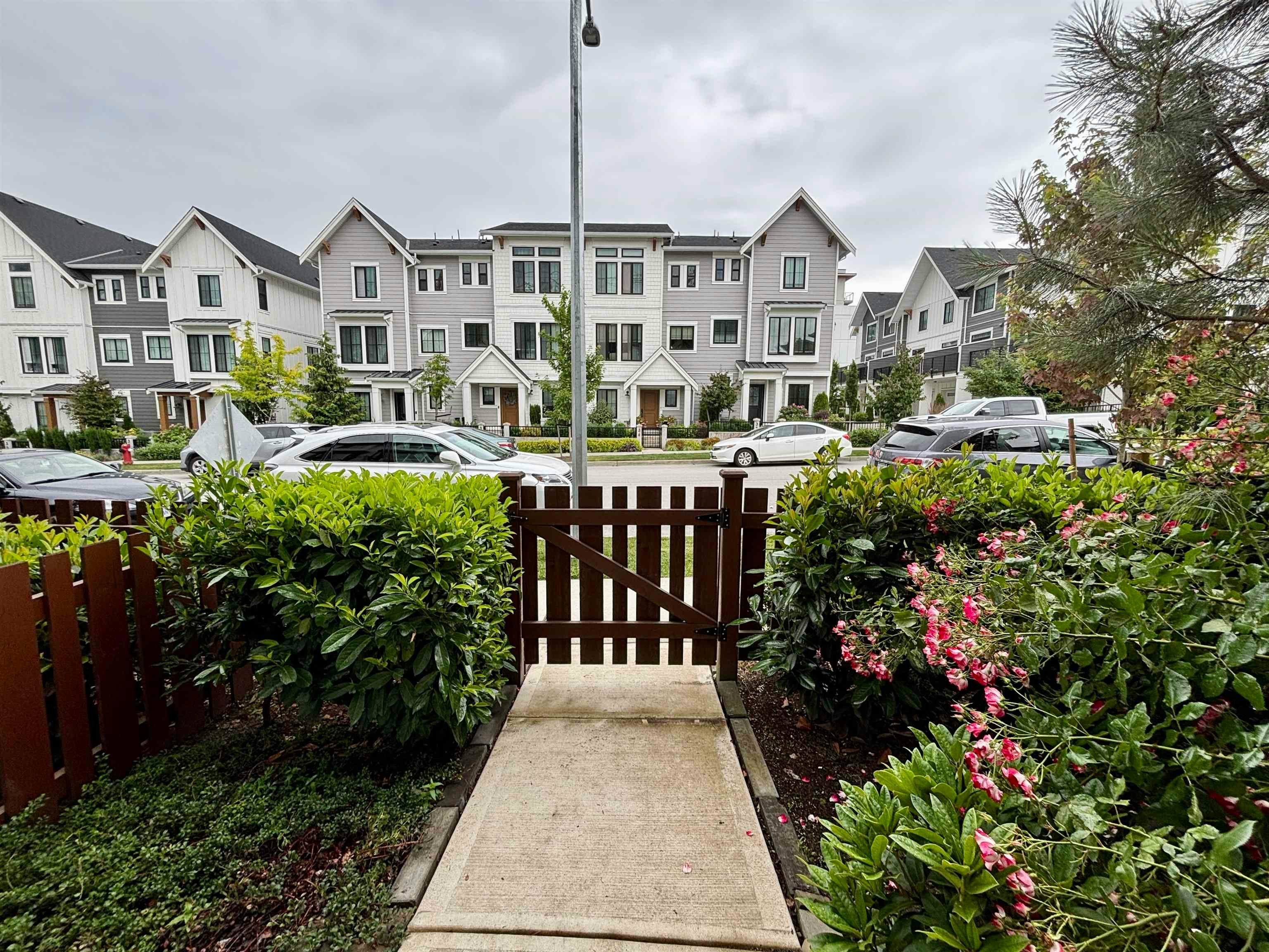 9-20155 84 Avenue, Langley, BC, V2Y 3R3