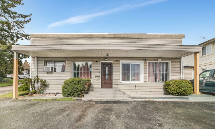 2141 Marine Way