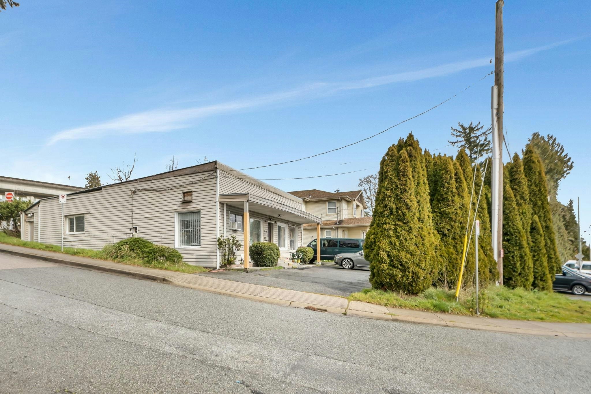 2141 Marine Way - 3