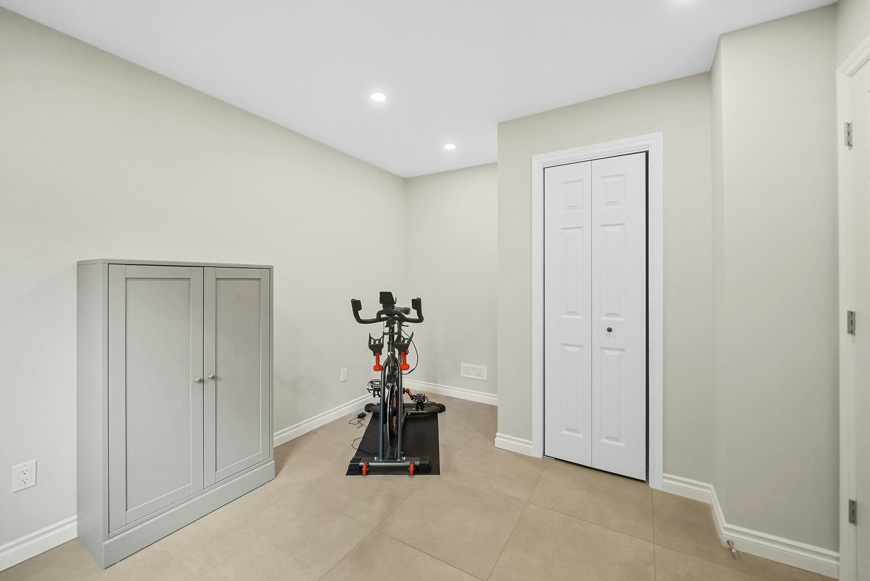 4130 206a Street, Langley, BC, V3A 2C7 - 15