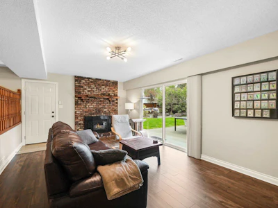 4130 206a Street - 5