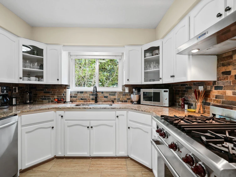 4130 206a Street, Langley, BC, V3A 2C7 - 8