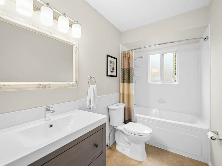 4130 206a Street, Langley, BC, V3A 2C7 - 24