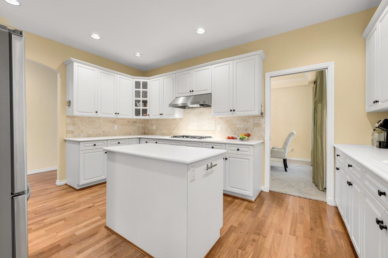 206-6505 3 Avenue - 5