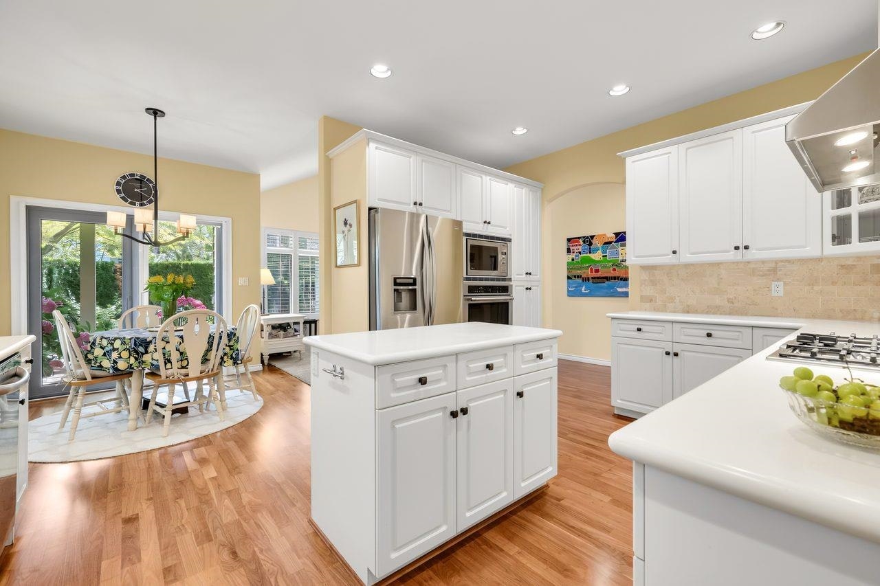 206-6505 3 Avenue - 3