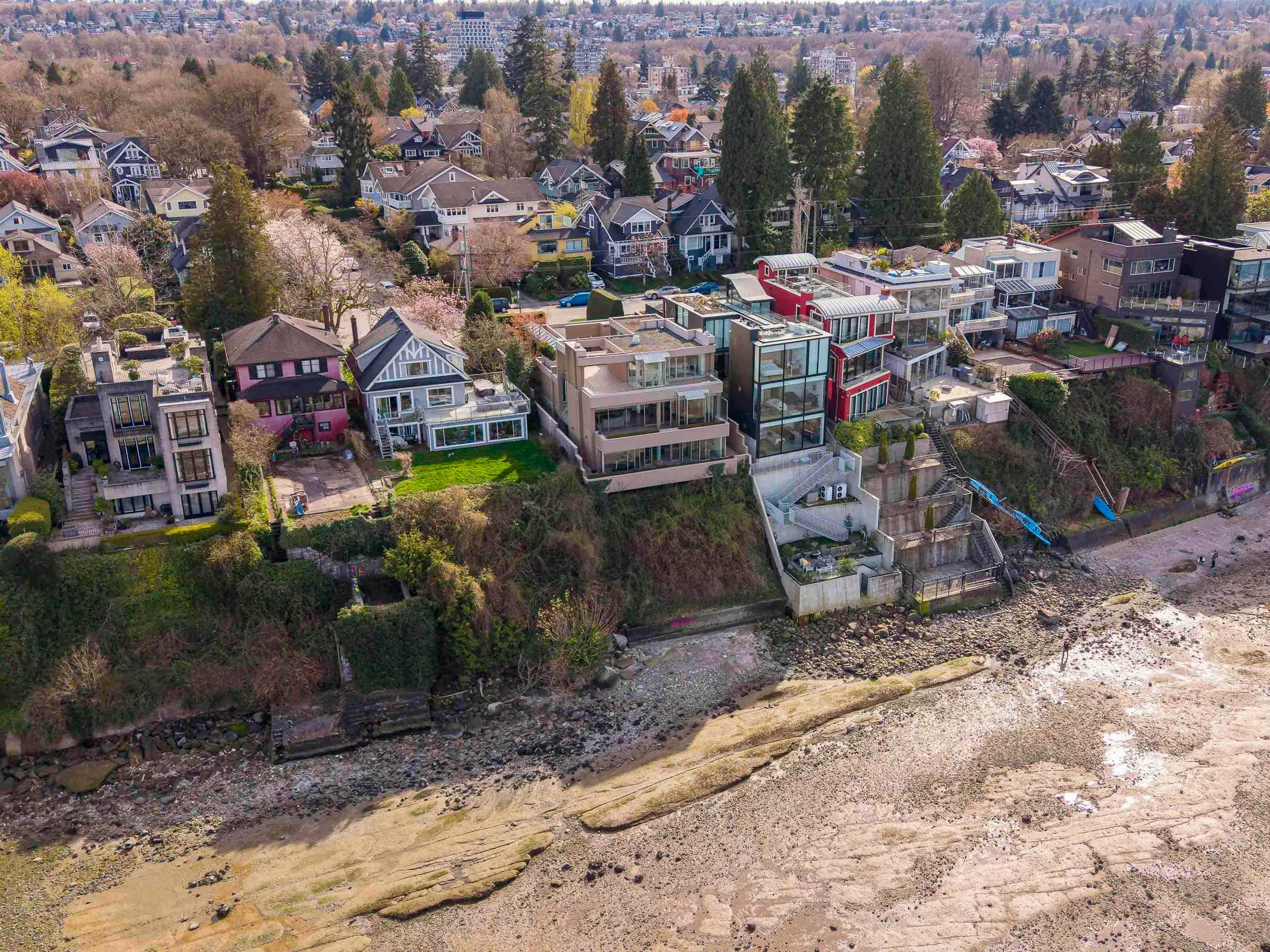 3513 Point Grey Road, Vancouver, BC, V6R 1A7 - 10