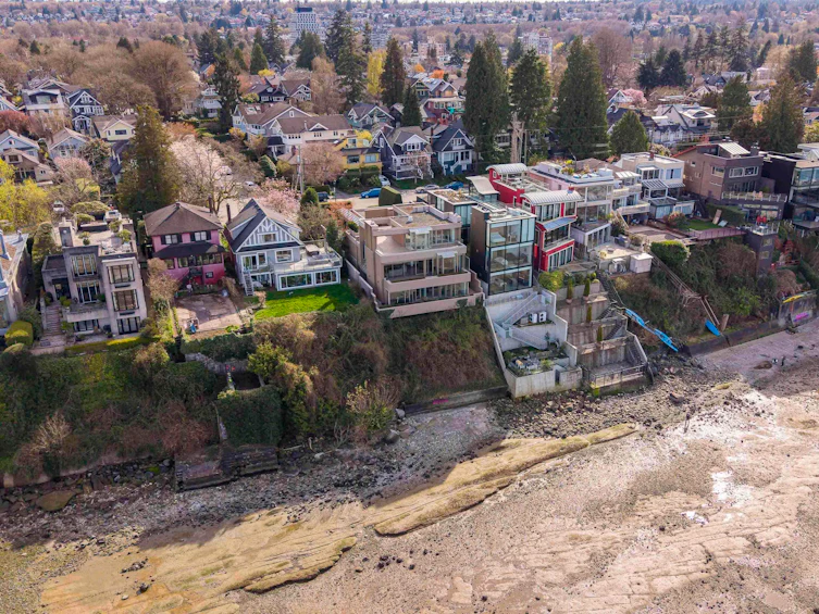 3513 Point Grey Road, Vancouver, BC, V6R 1A7 - 10
