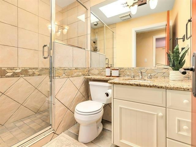 13315 25 Avenue, Surrey, BC, V4P 1Y6 - 25