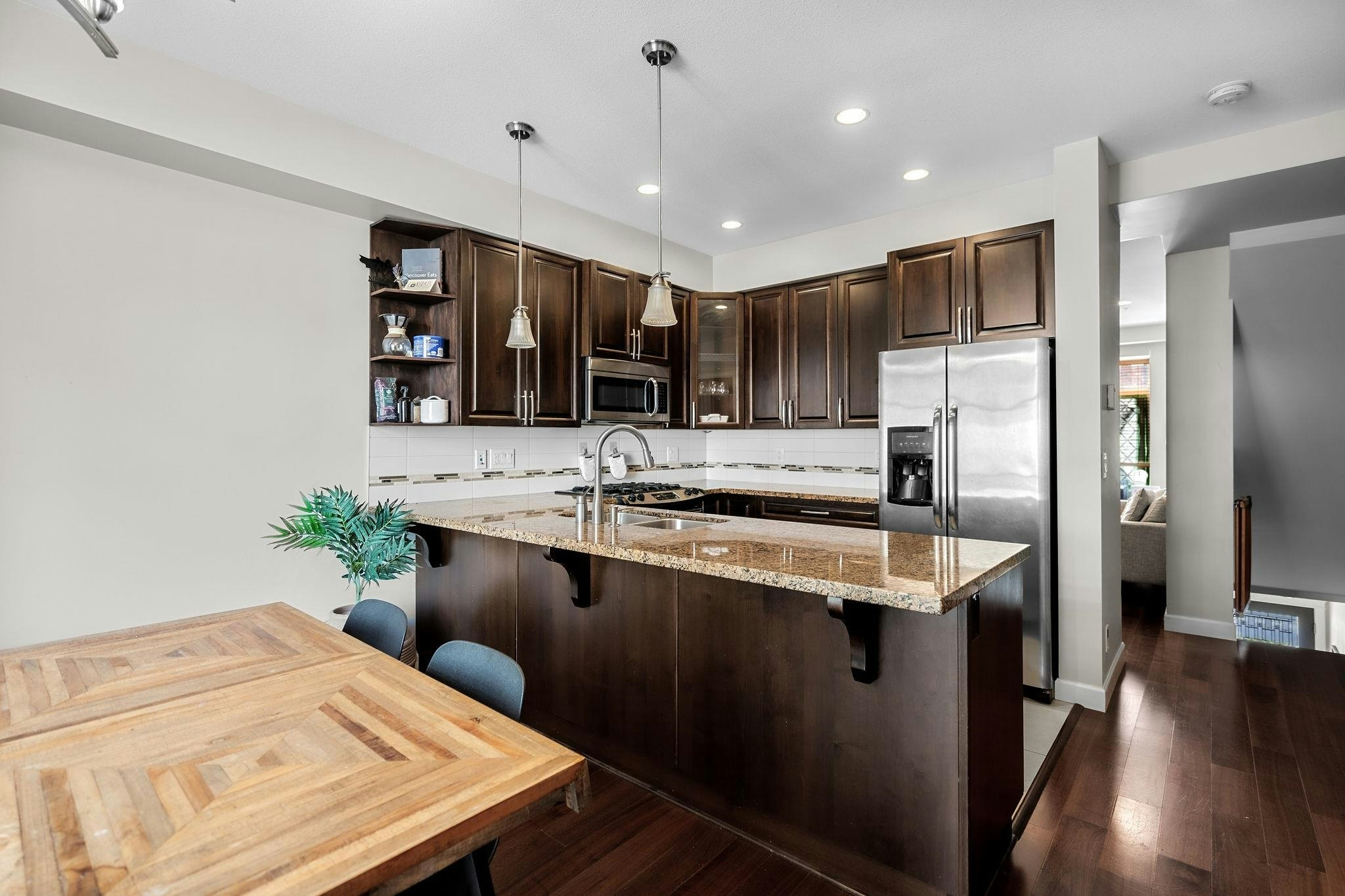 112-20738 84 Avenue, Langley, BC, V2Y 0J6 - 11