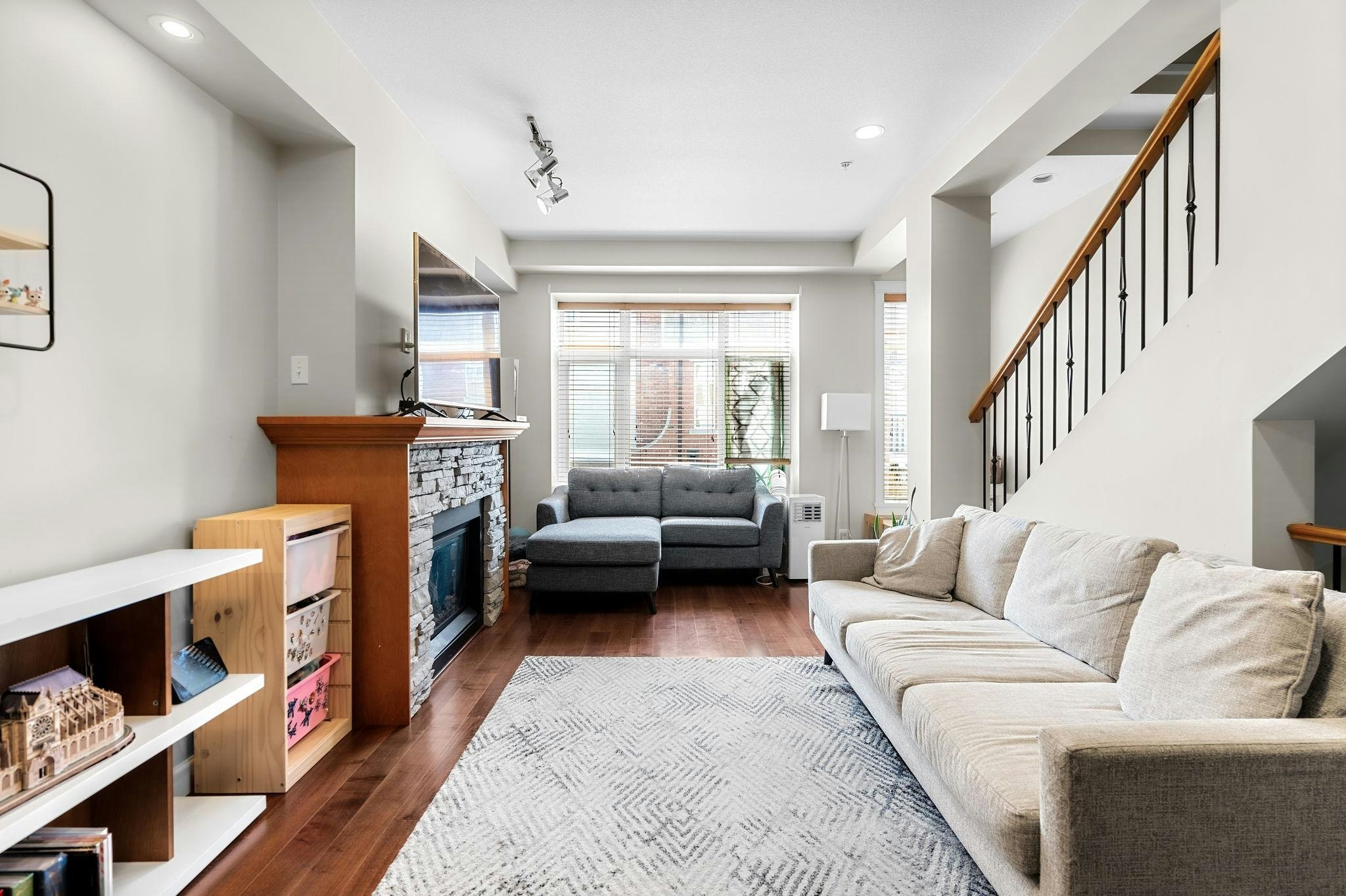 112-20738 84 Avenue - 4