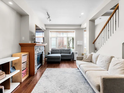 112-20738 84 Avenue - 4