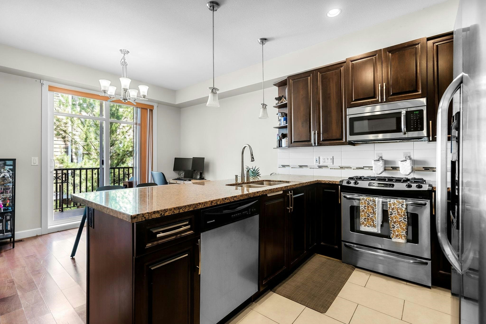 112-20738 84 Avenue, Langley, BC, V2Y 0J6 - 9