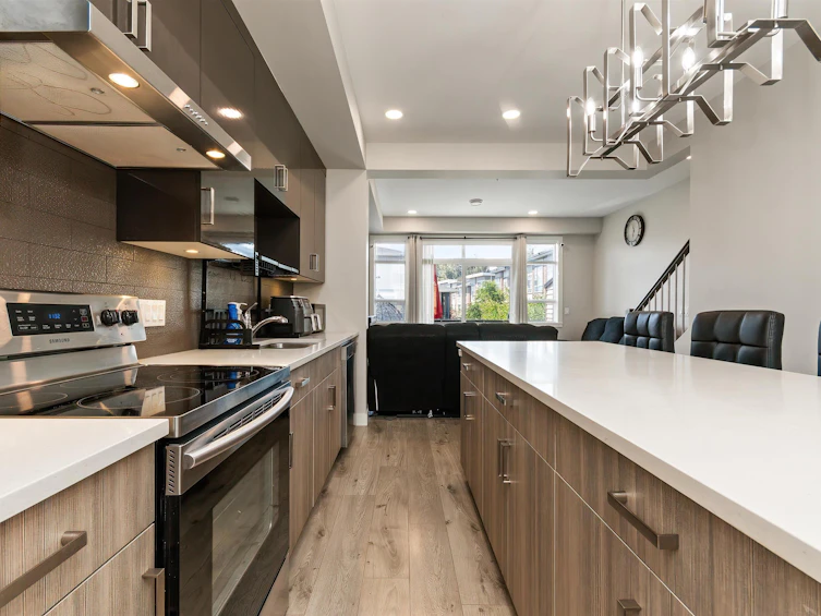 107-8413 Midtown Way, Chilliwack, BC, V2P 0G7 - 8