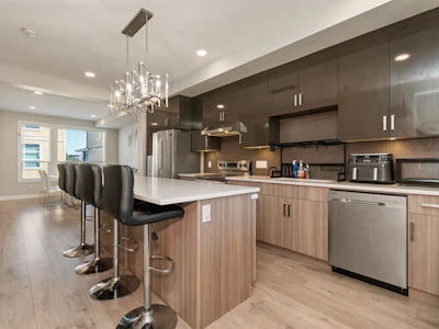 107-8413 Midtown Way - 5